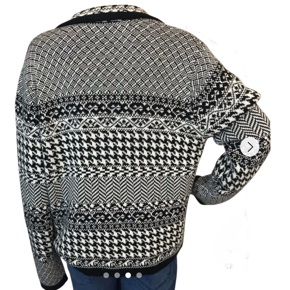 Coldwater Creek Black and White Patterned Cardigan EUC - Picture 5 of 10